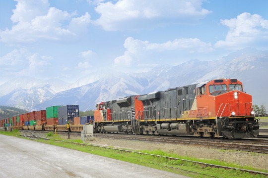 CN - Transportation Services - Rail Shipping, Intermodal, trucking